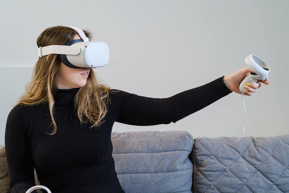 How Long Does Oculus Quest 2 Battery Last
