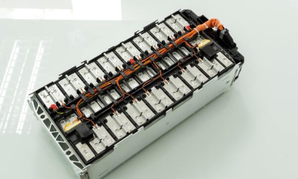 23 Easy DIY Battery Pack Plans