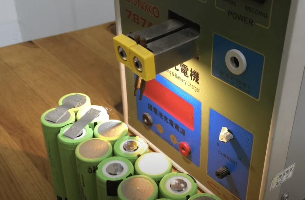 Building Your Own Electric Bike Battery – Learn How to Do It Yourself