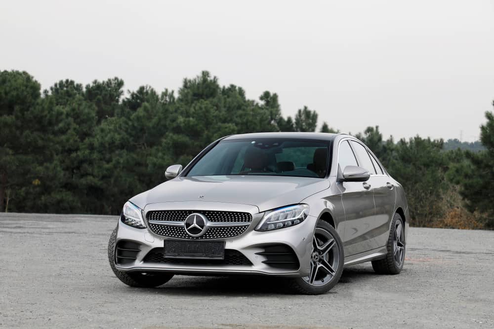 How Do I Fix My Mercedes Auxiliary Battery Malfunction