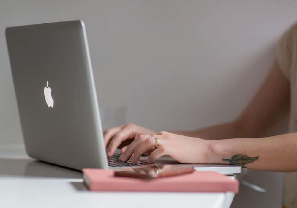 How to Check a Mac Battery Life