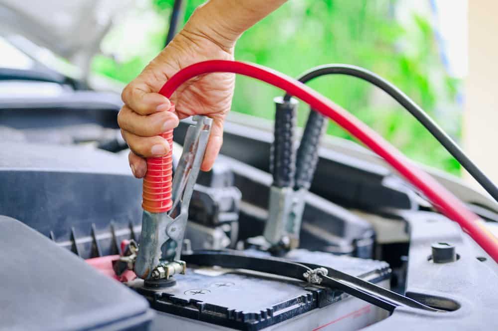 how long does it take to jump a dead battery