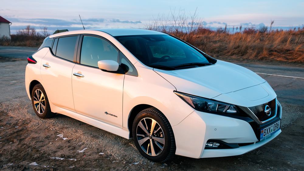 nissan leaf battery replacement cost