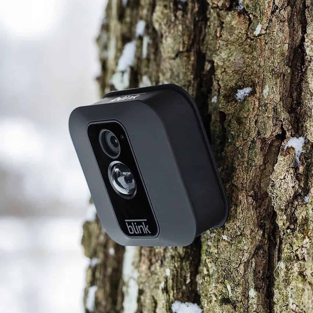 Can You Use The Blink Camera USB Port to Recharge Batteries